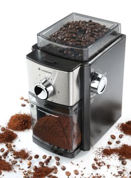 Zassenhaus Kingston Steel mit Kaffeebohnen und gemahlenem Kaffee im Auffangbehälter